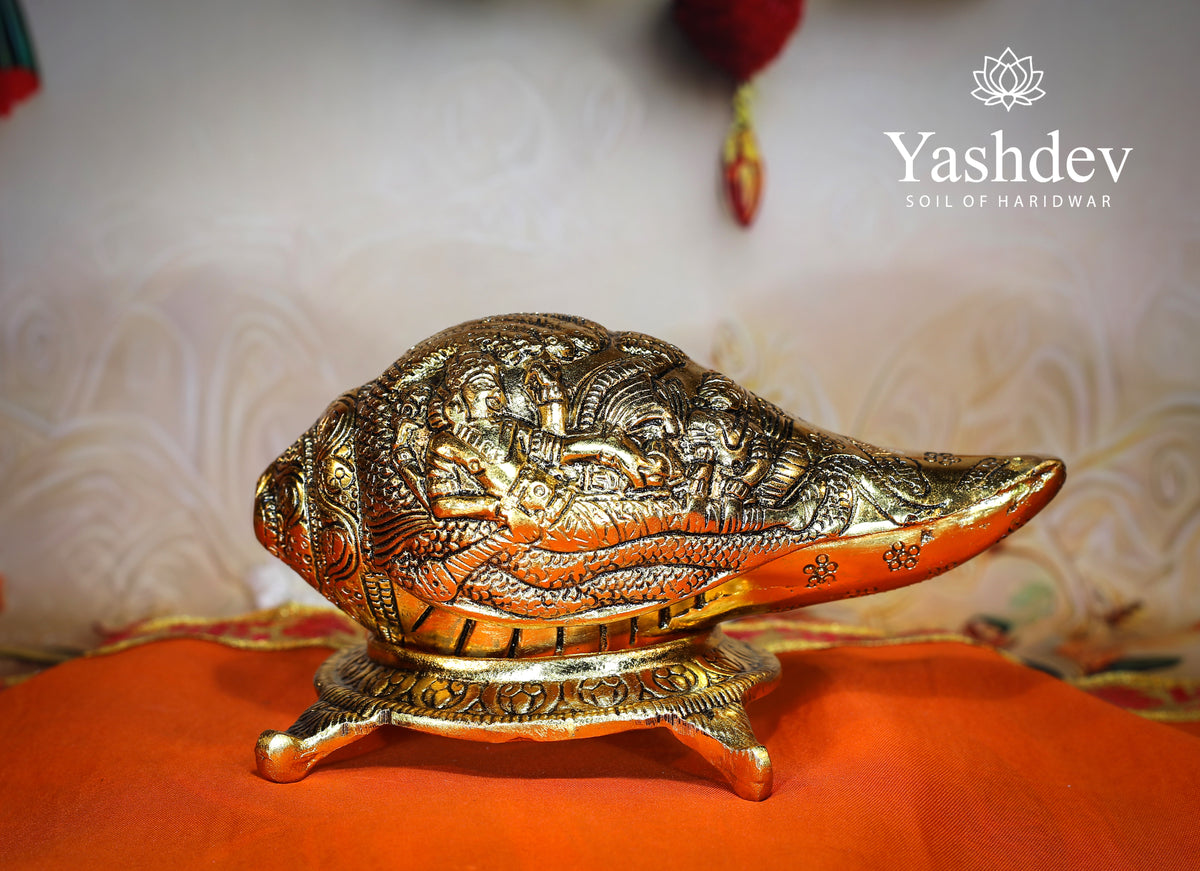 Antique Gold Finish Vishnu Carved Shankh with Base – Decorative Idol Set