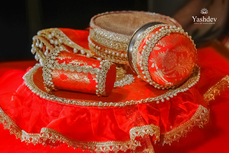 Radiant Karwa Chauth Thali Set – 5 Pcs (Thali, Lota, Glass, Chalni, Odhni) | Suhagan Collection